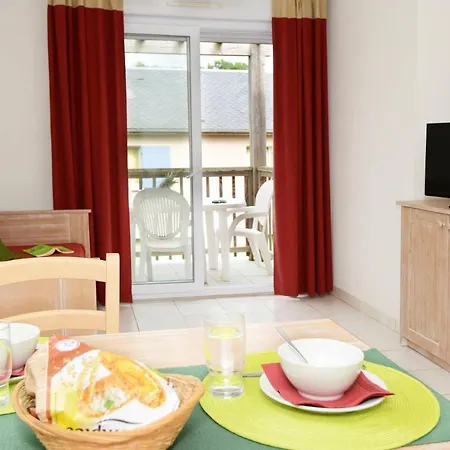 Apartment Rignac 2p4 Garden